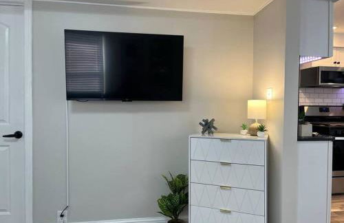 Large-group Retreat w/Loft Space Near Beach - Foto 12