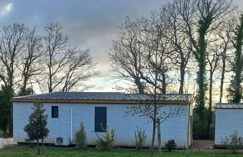 Chalet Confortable avec Clim et Parc / 2 Chambres - FR-1-783-50 - Foto 1