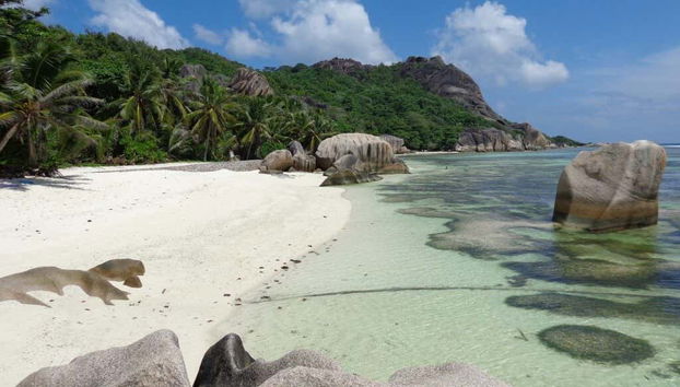 Praia de Anse Source D'Argent