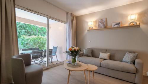 Ombre des pins à Saint Tropez XIX - Foto 5