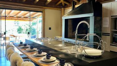 Campo Mourão Casa de Luxo no Lago - Photo 5, stove