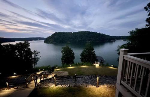 Clearwater Shores-Lakefront Stunning Views-Smith Lake, AL-5 Bedrooms - Foto 11