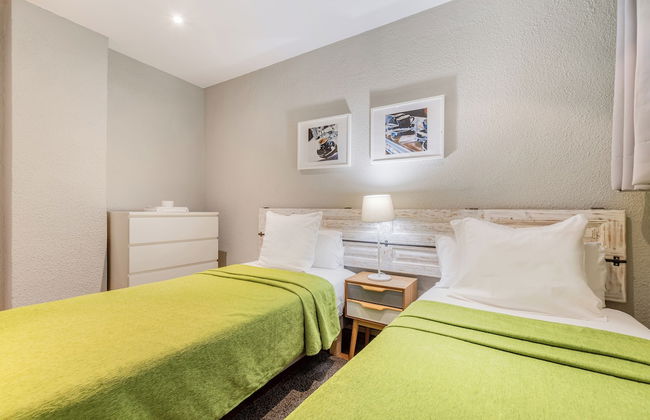 Fuster Apartments By Aspasios - Photo 26