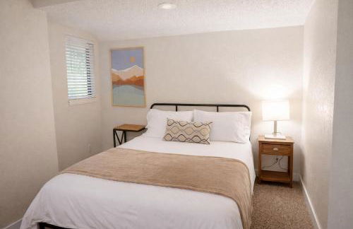 Two Bedroom Loft, King Beds, Down Town Convenience - Foto 9