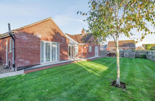 The Beeches - Photo 21