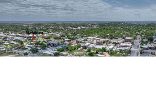 The Grove D With Hot Tub & King Beds - Walk to Main - Foto 38