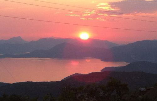 Apartments Frog Creek - Photo 8