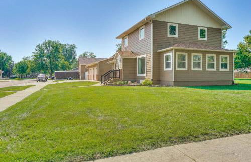 15 Mi to Downtown Sioux Falls Gem with Yard! - Foto 31