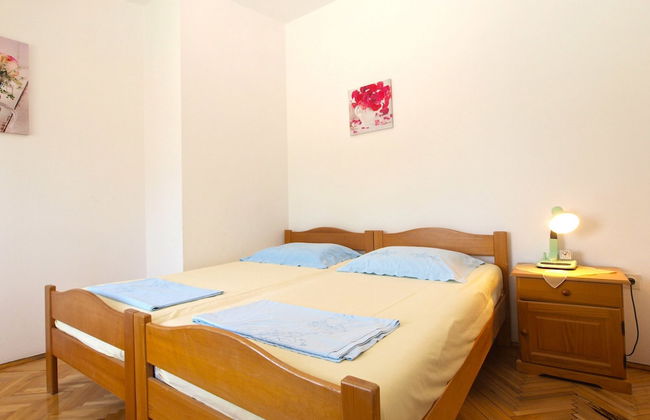 Apartment 1669 - Photo 1