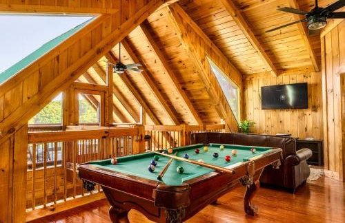 Splashtacular: Indoor Pool~Gorgeous Views~HotTub~GameRoom~Resort - Photo 5