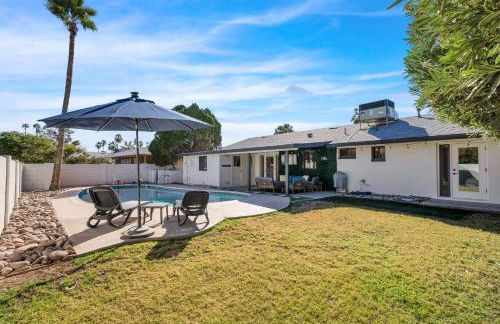 Modern Home with Pool Near ASU & Scottsdale - Foto 18