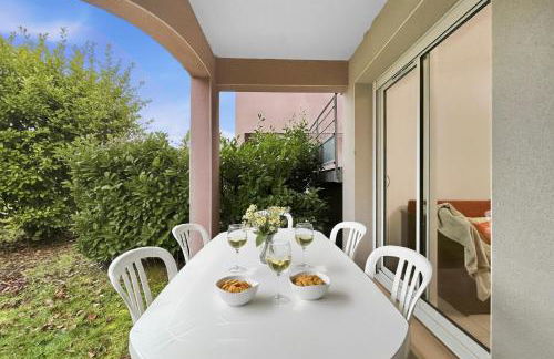 T3 chaleureux avec terrasse et piscine chauffée - Foto 21