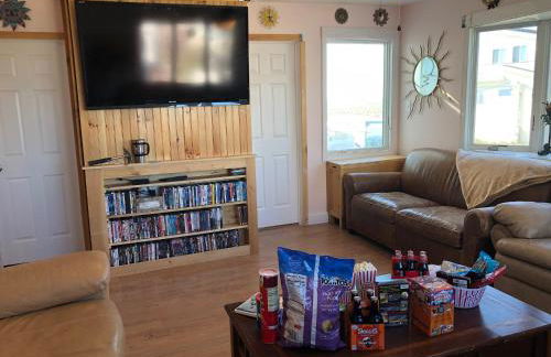 Beach House Retreats 6-just 30 Steps from the Beach with Rooftop Hot Tub and Gourmet Kitchen - Foto 4