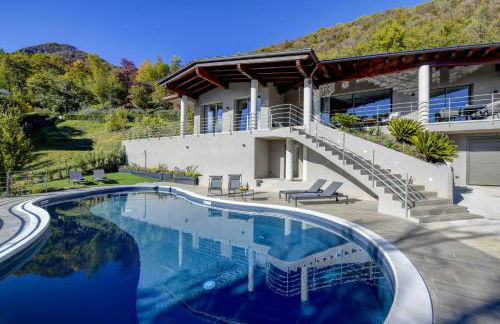 Villa Colombo - Foto 1