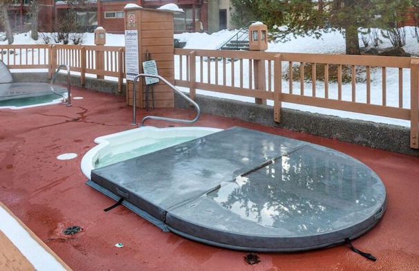 6Br Chalet I Ski Out I Private HotTub - Foto 26