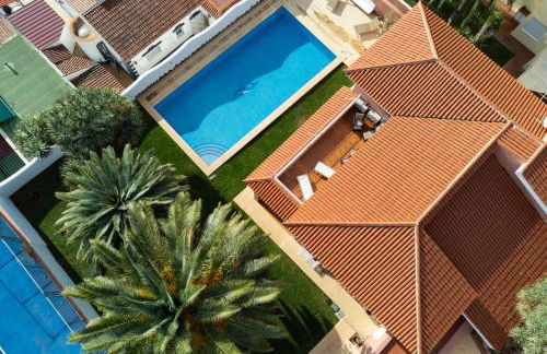 One & Only Sports and Relax Villa by Eden Rentals - Foto 29