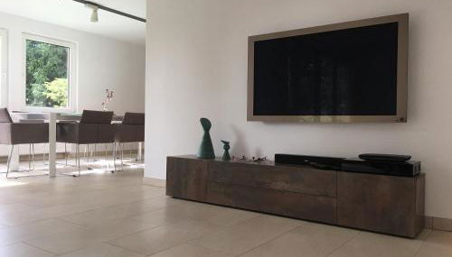 KOMPLETTES FERIENHAUS POTSDAM BERLIN GÄSTEHAUS IN SEENÄHE 95qm2 MONTEURZIMMER - Foto 2