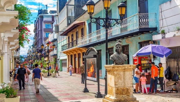 Stroll the colorful streets