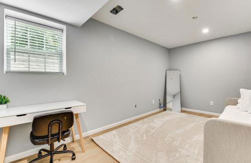 Game Room and Peaceful Deck Dacula Family Home - Foto 27