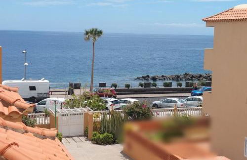 Caletillas Black sand 1º linea playa & piscina & wifi - Foto 8