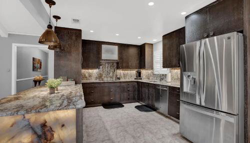 Candlelight Cove - Fire Pit & Close to Main - Foto 5