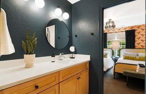 Luxury Escape! Golf Sim, Sauna, Hot Tub & Game Room Bliss - Foto 12