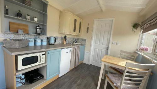 Kevara Shepherds Hut - Photo 3