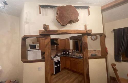 4 beautiful stone built barns sleeping 17 people - Foto 52