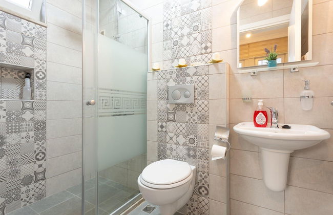 Villa Mina Large Private Pool A C Wifi Car Not Required Eco-friendly - 2834 - Photo 41