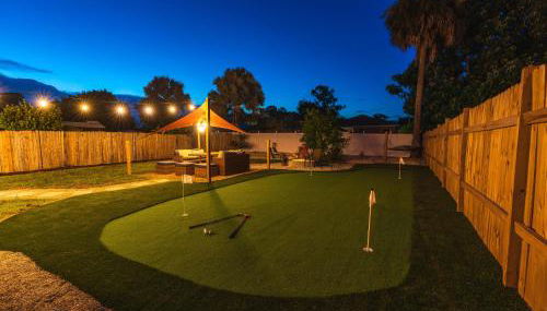 Golfers Paradise 4-hole PUTT-PUTT, Mega Chess with huge backyard, hammock - Foto 2