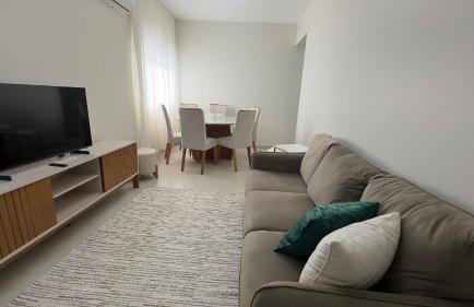 Confortável apartamento no Centro de Foz do Iguaçu - Photo 1