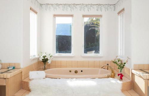 Stradella Spanish - Contemporary Mediterranean Estate w/ Resort-style Yard - Photo 44