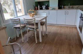 Appartement au premier étage dans maison de charme avec grand jardin au RDC - Foto 17