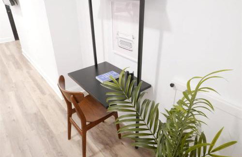 On DCs Doorstep Family Friendly 2 bed Cap Hill Apt - Permit - Foto 14