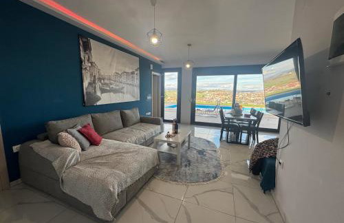 Luxury Villa Rafaela Οικογενειακή βίλα με ιδιωτική πισίνα, BBQ κ παιχνίδια Ιδανική για οικογένειες με παιδια - Foto 19