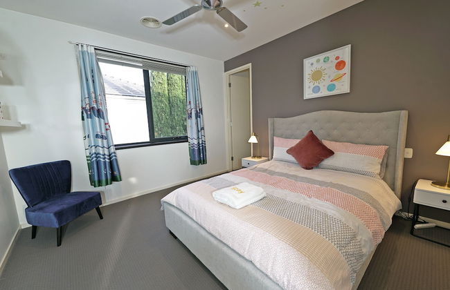 Luxury 7BRM Lakeside BigHouse Point Cook - Foto 2