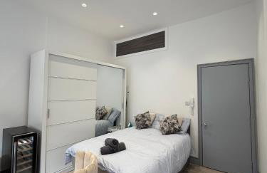 Modern Studio Flat with Balcony in Heart of London - Foto 21