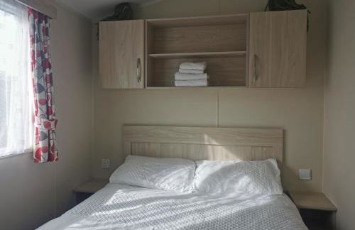 Cosy 3 Bedroom Beachfront Getaway in Mersea - Foto 9