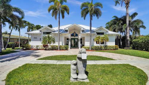 stunning waterfront villa in boca raton - Photo 2
