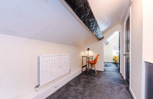 Charming Grade II Listed Apartment, Sleeps 4 in Shropshire - Foto 7