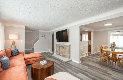 Cozy and stylish 3BR home in quiet neighborhood - Foto 1