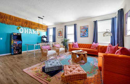 Lilo & Stitch Themed Villa 10 Min to Disney! Heated Pool & Game Room - Foto 9