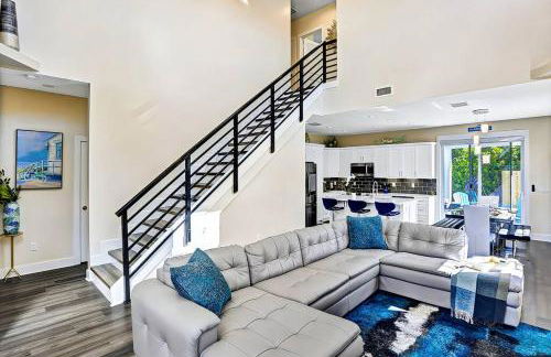 New Designer's Dream Delray Beach Oasis Heated Pool, Large Patio, Close to the Ave - Foto 14