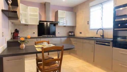 Villa L'Oasis du Rhône & Piscine privée - Foto 5, stove