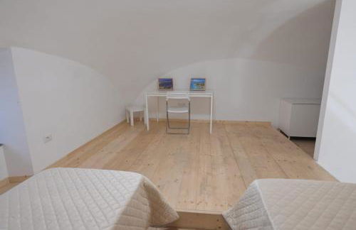 Stone House Michelle - Photo 35