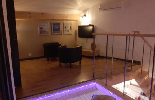 Charmante maison atypique - Foto 19