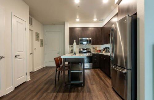 Cozy and Calm Retreat in Heart of Glendale - Foto 15