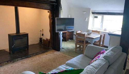 Bryntirion Farmhouse Rooms (with bathroom) - Foto 4