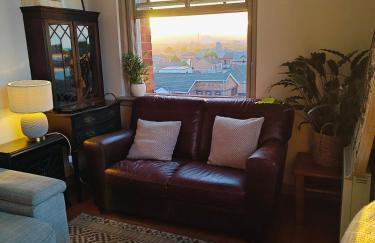 Bright Characterful 2-Bed Apt ORMEAU ROAD - Foto 9