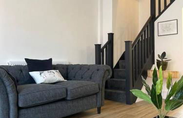 Modern 2 bedroom beach house - Photo 9